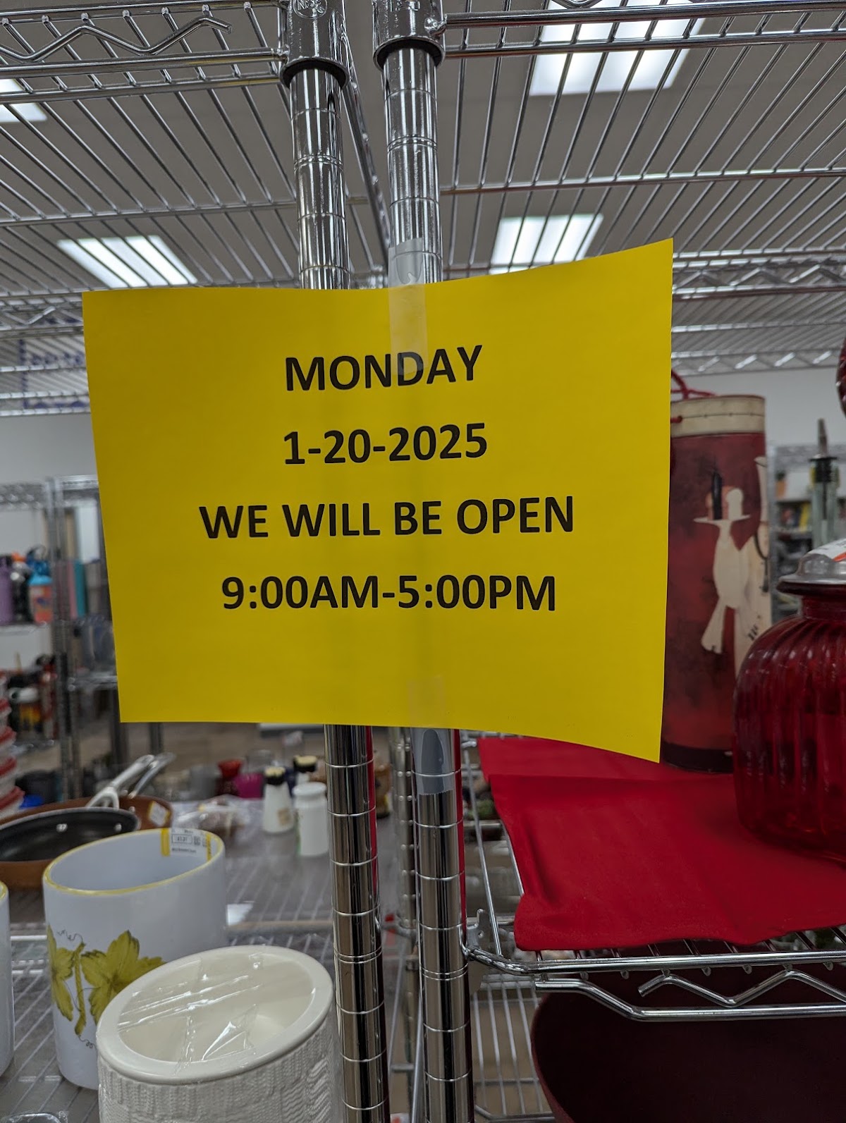 Goodwill Store and Donation Center in Mexico