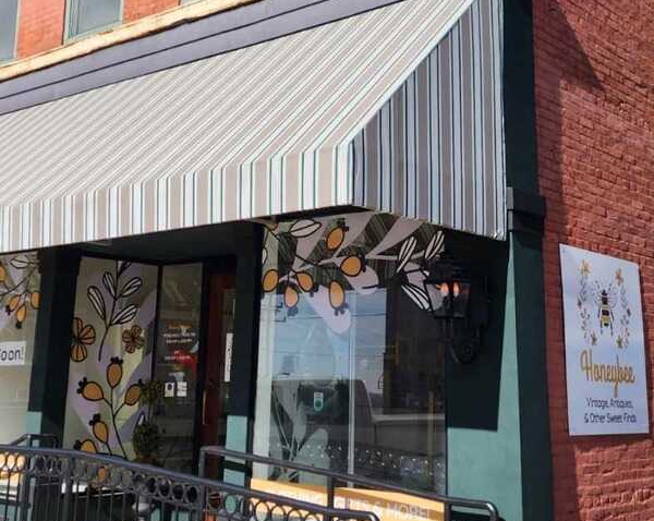 Honeybee Vintage in Alton