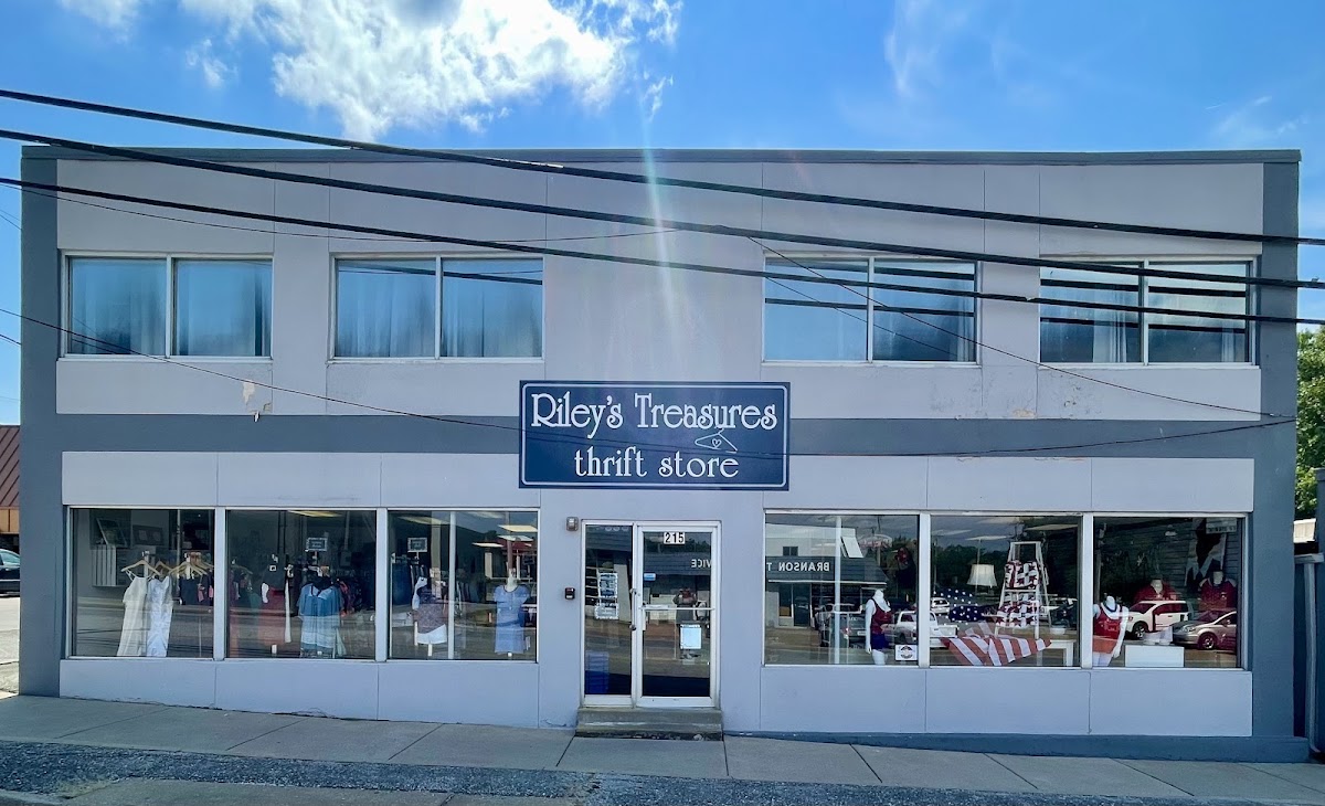 Riley's Treasures in Branson