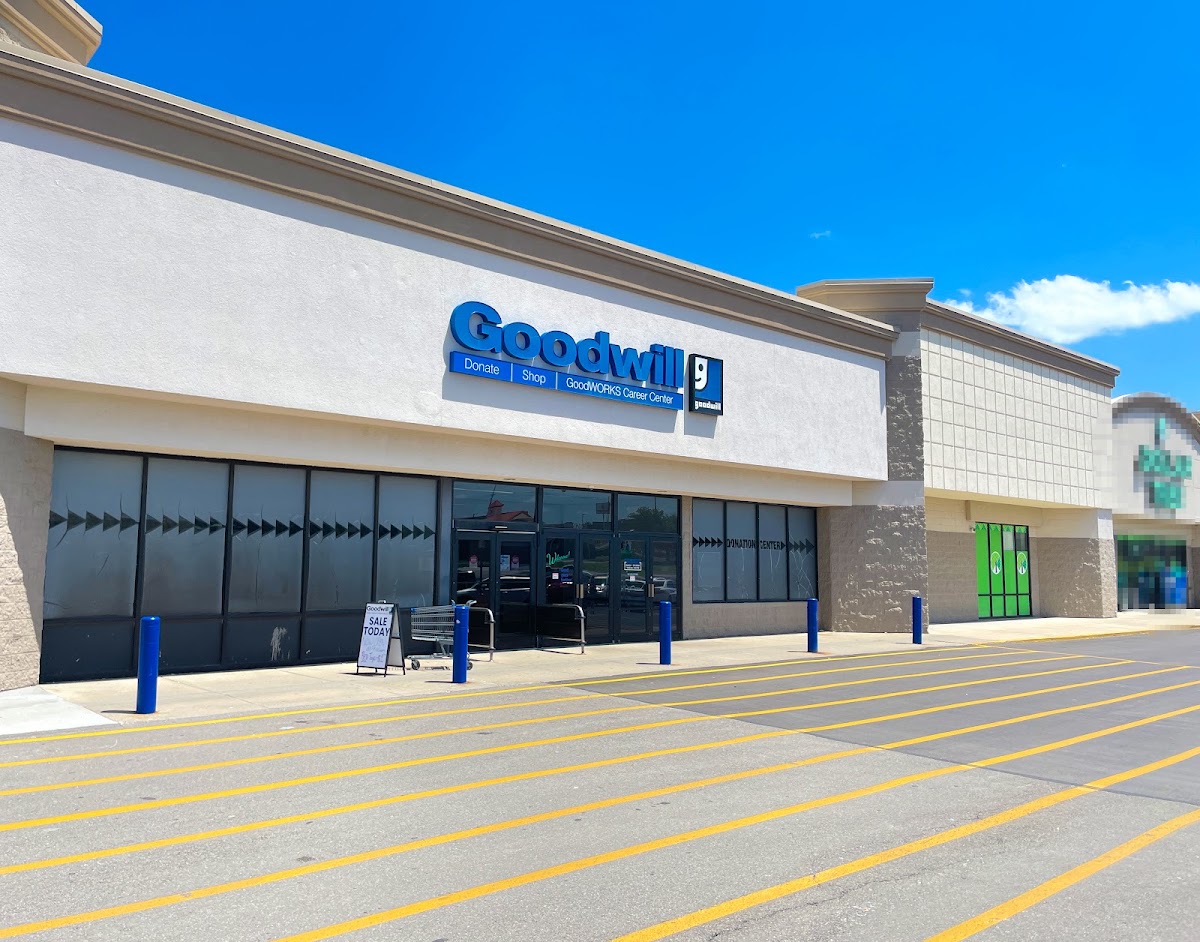 Goodwill Blue Springs in Blue Springs