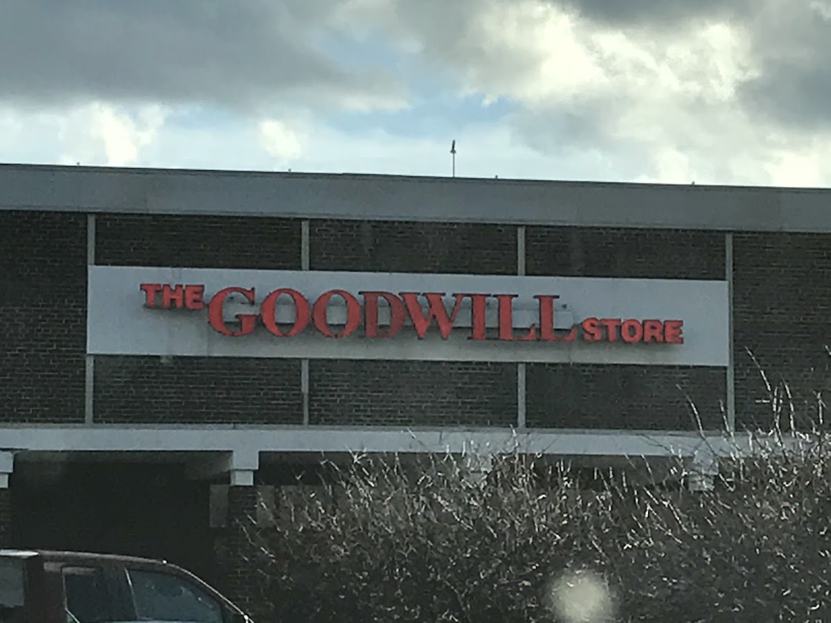 Goodwill Stores - Urbana in Urbana