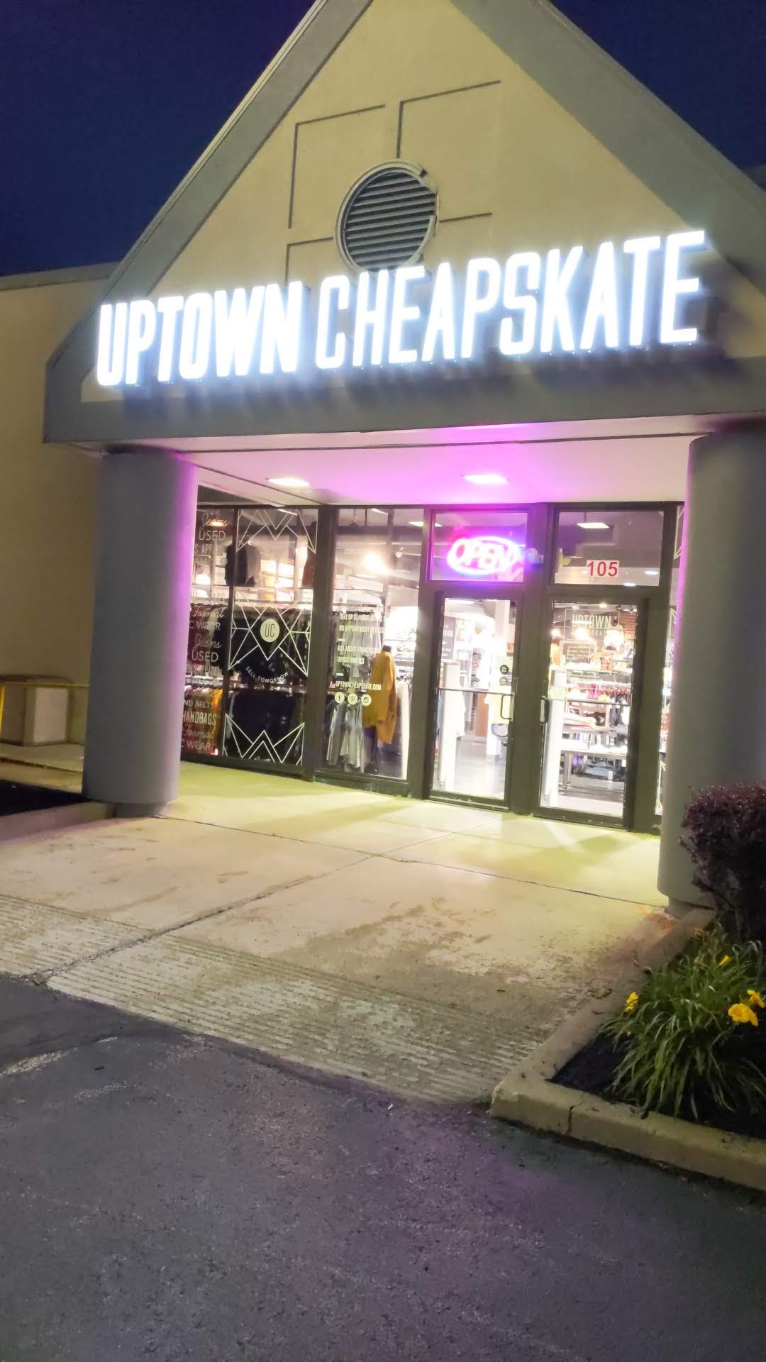 Uptown Cheapskate Boardman in Boardman