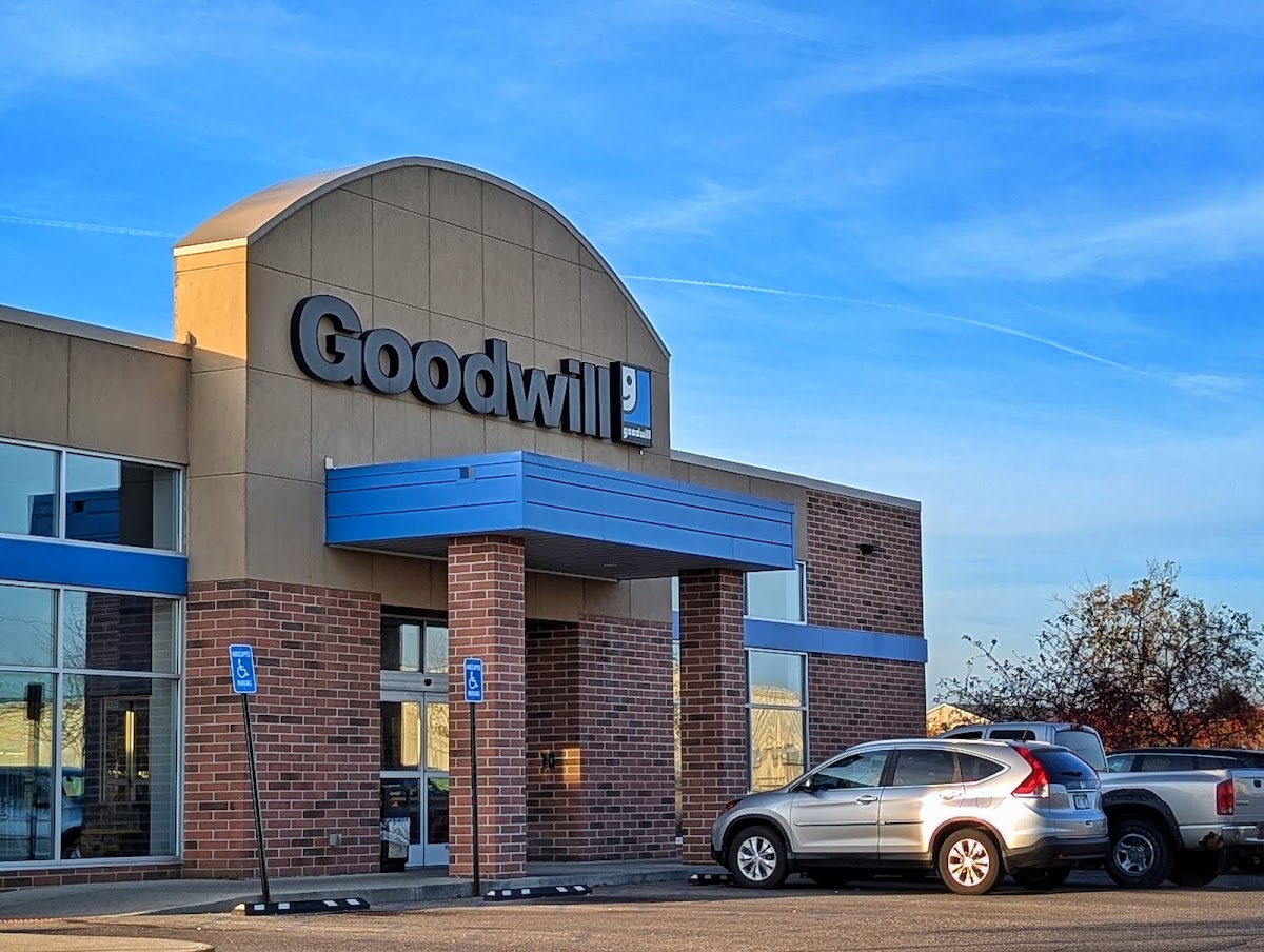 Goodwill Industries of Southeastern Michigan - Adrian Store in Adrian