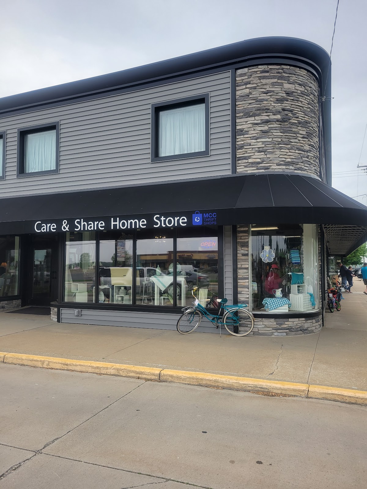 Care & Share Gift & Thrift in Archbold