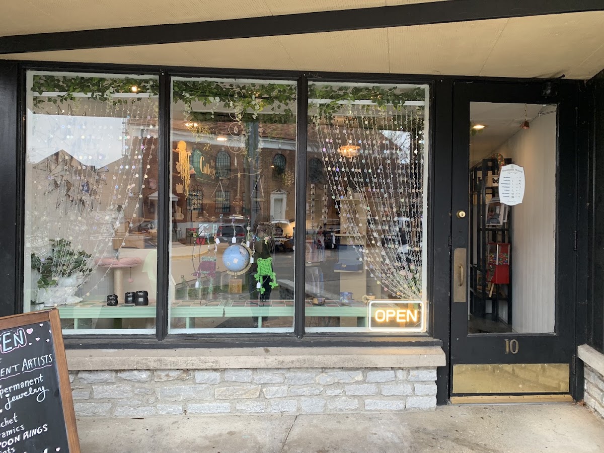The College Artisans Shop in Oxford