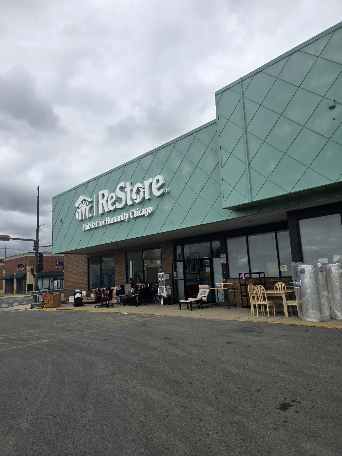 Habitat for Humanity ReStore Chicago South in Chicago