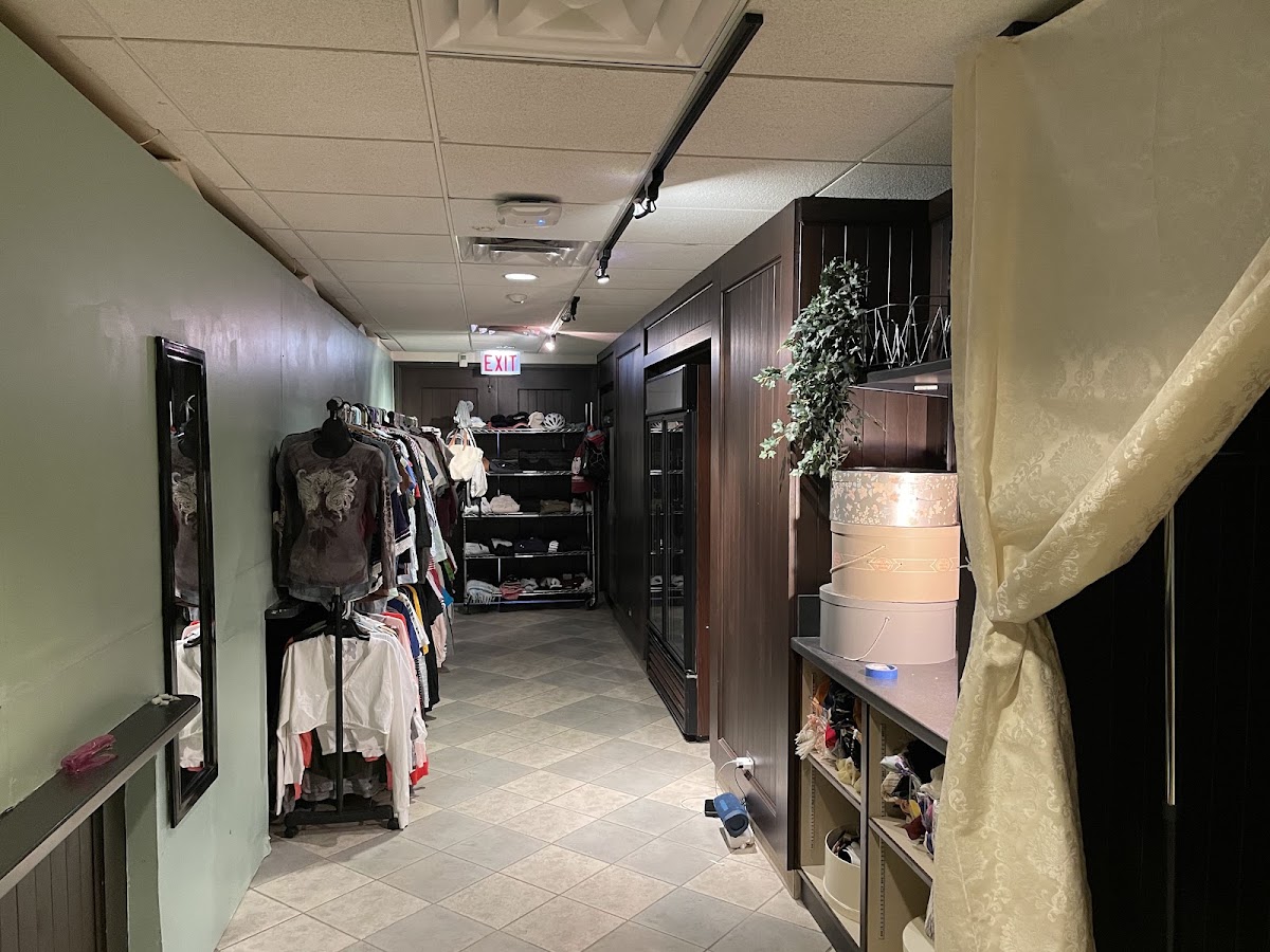 reSOURCE Thrift Store at UChicago in Chicago