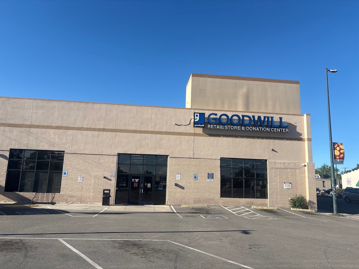 Goodwill Store & Donation Center in Englewood