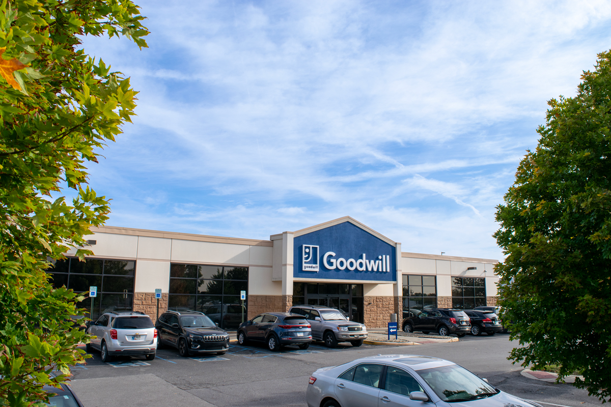 Goodwill Store in Avon