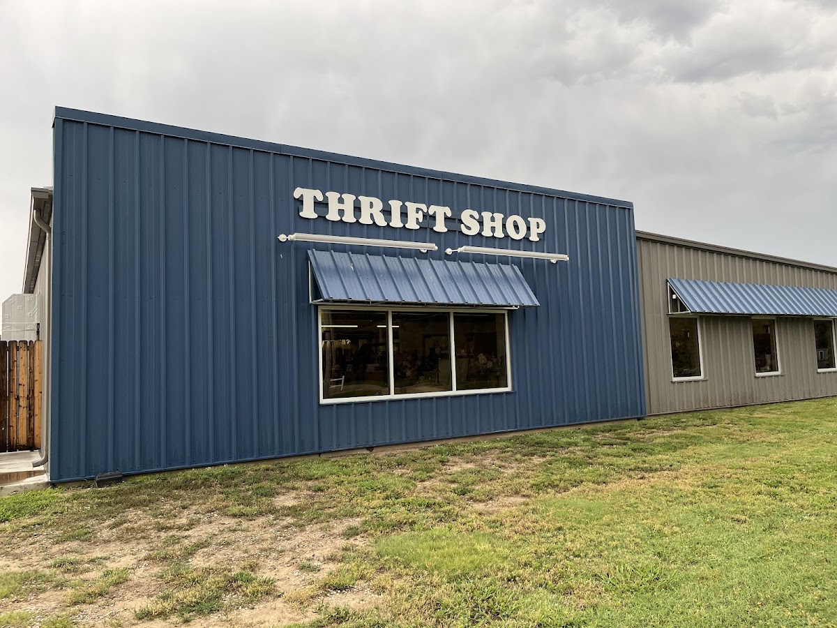 TACOL Thrift Shop in Lindsborg