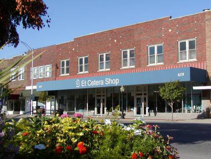 Newton Et Cetera Shop in Newton
