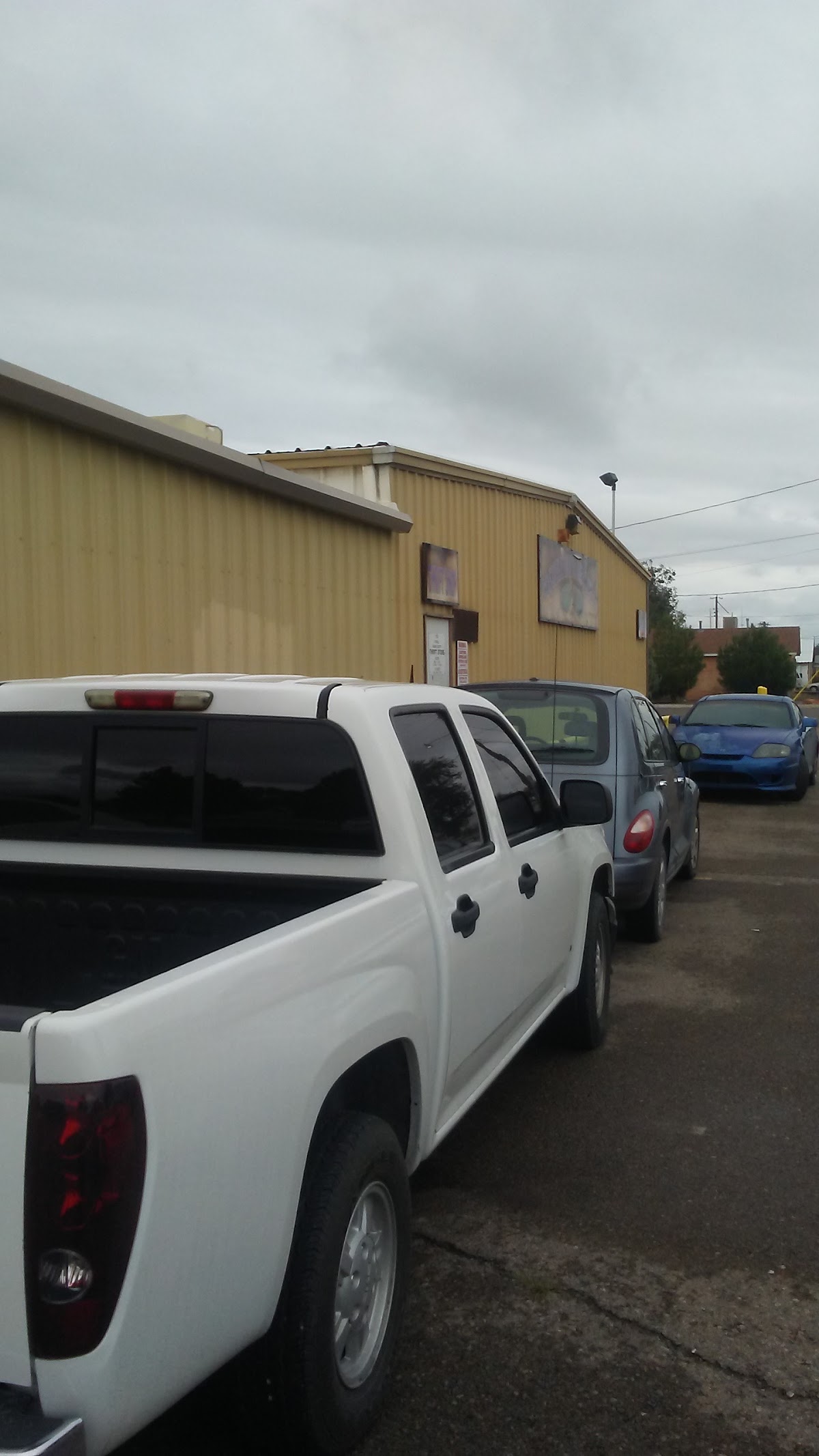 Humane Society Thrift Shop in Roswell
