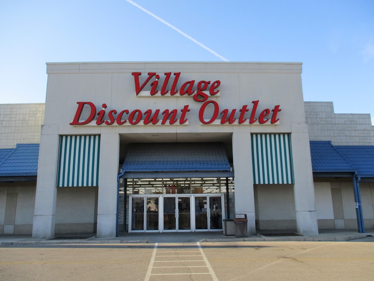 Village Discount Outlet in Dayton